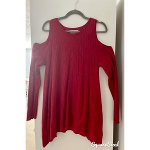 Long sleeve cold shoulder top